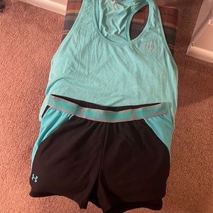 Women’s under armour set